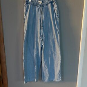 H & M maternity drawstring jeans size  small